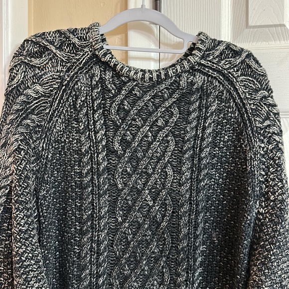 EUC Free People fisherman sweater wms Med - Picture 3 of 4